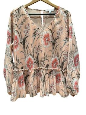 Single Thread 1X Vneck blouse floral long sheer sleeve sheer accordion lined